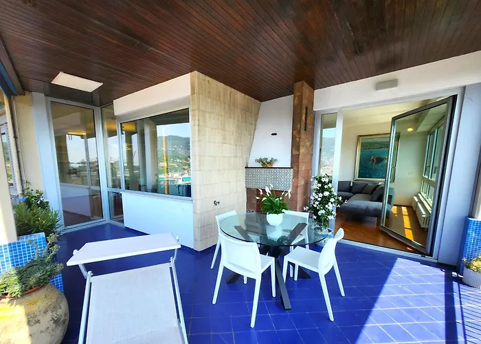 Decimo Cielo Vista Mare Apartment La Spezia