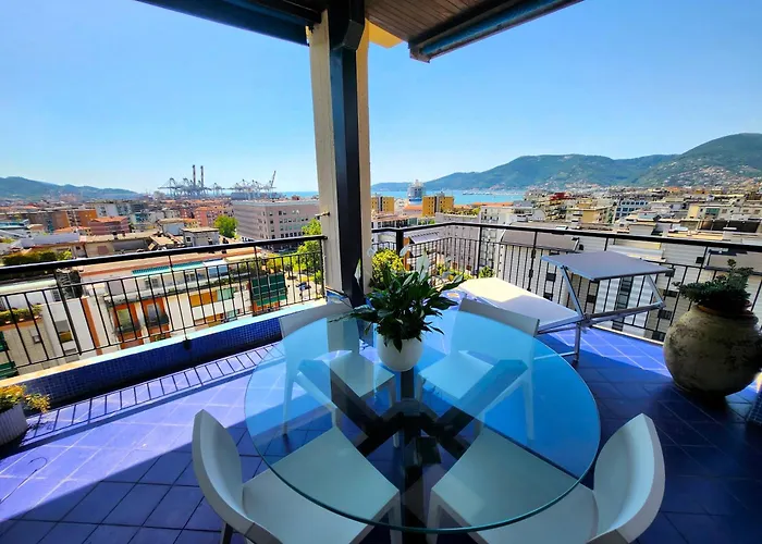 Decimo Cielo Vista Mare Apartment *