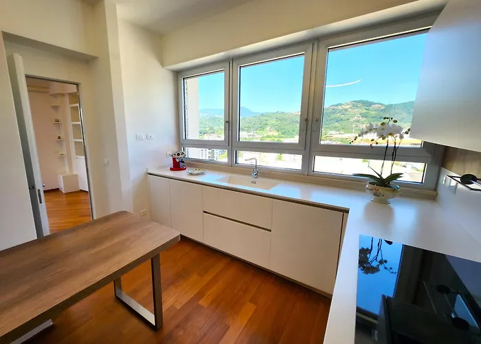 Decimo Cielo Vista Mare La Spezia