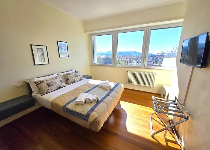 Decimo Cielo Vista Mare La Spezia